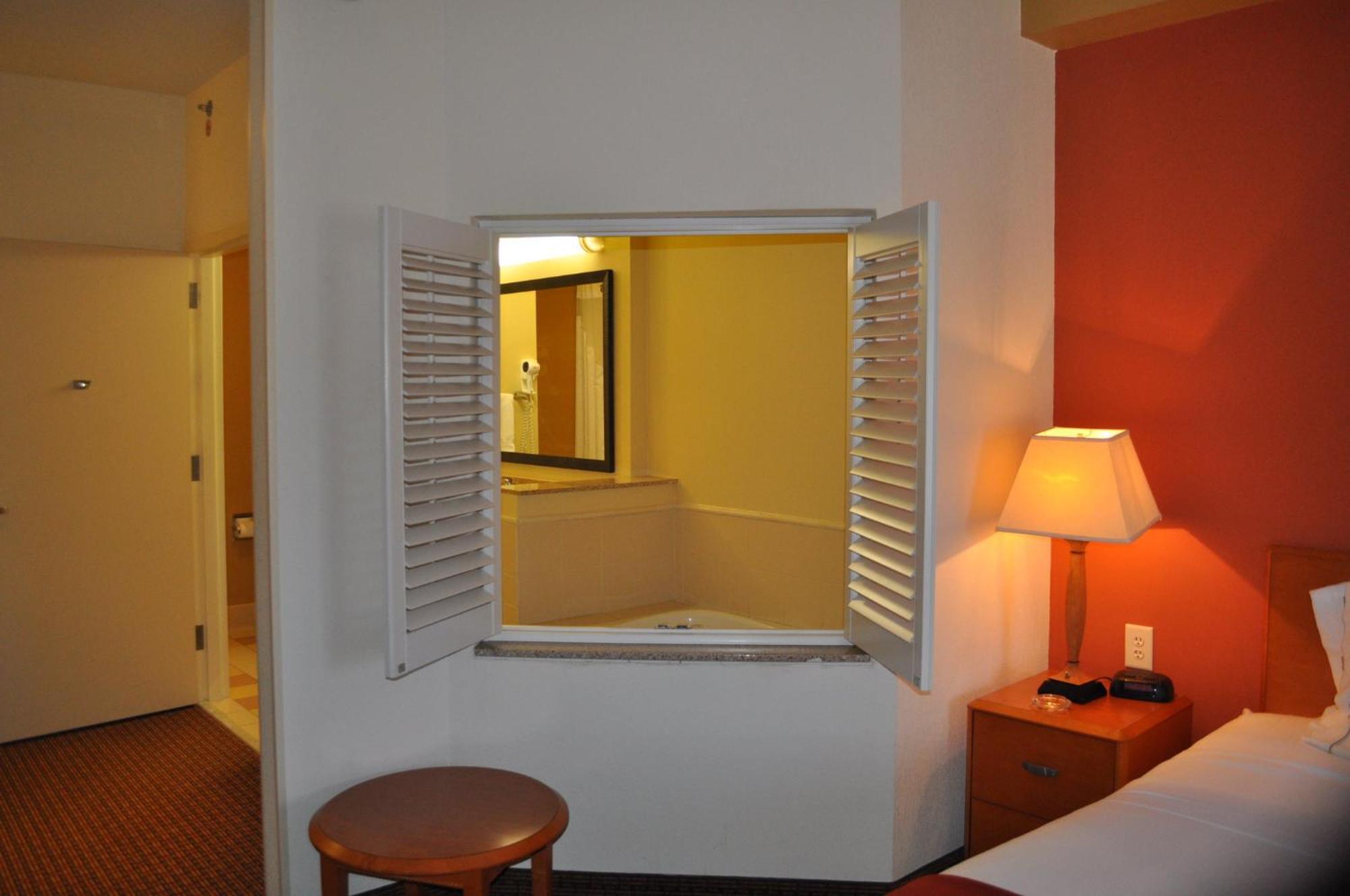 Holiday Inn Express Williamston By Ihg Εξωτερικό φωτογραφία
